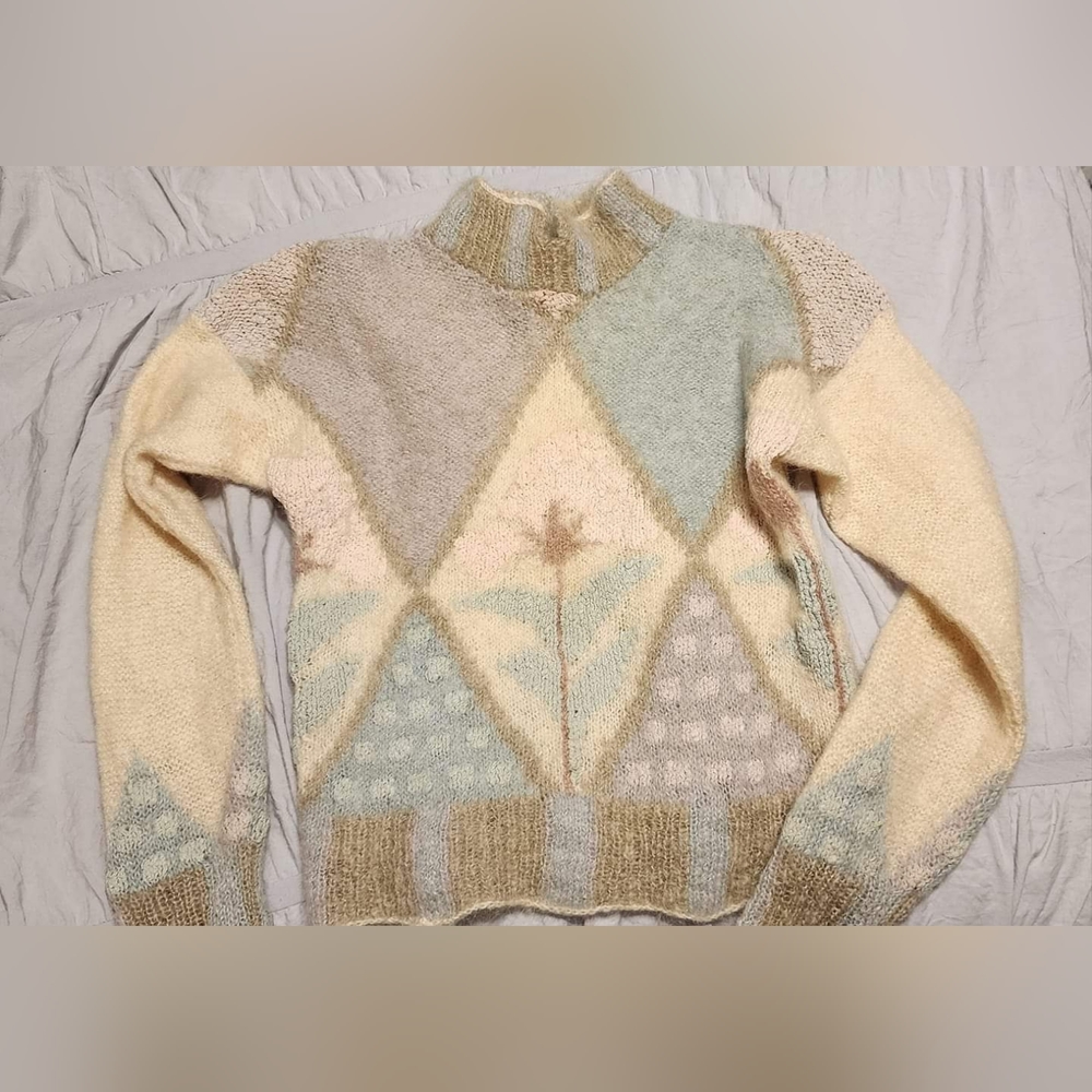 Vintage Lauren Hansen mohair sweater knitted by hand